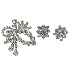 Sparkling Rhinestone Brooch & Clip On Earrings‎ Set